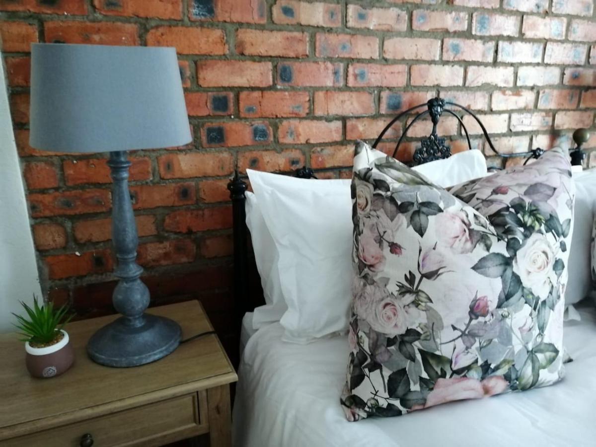 LemonBlossom Bloemfontein Extérieur photo